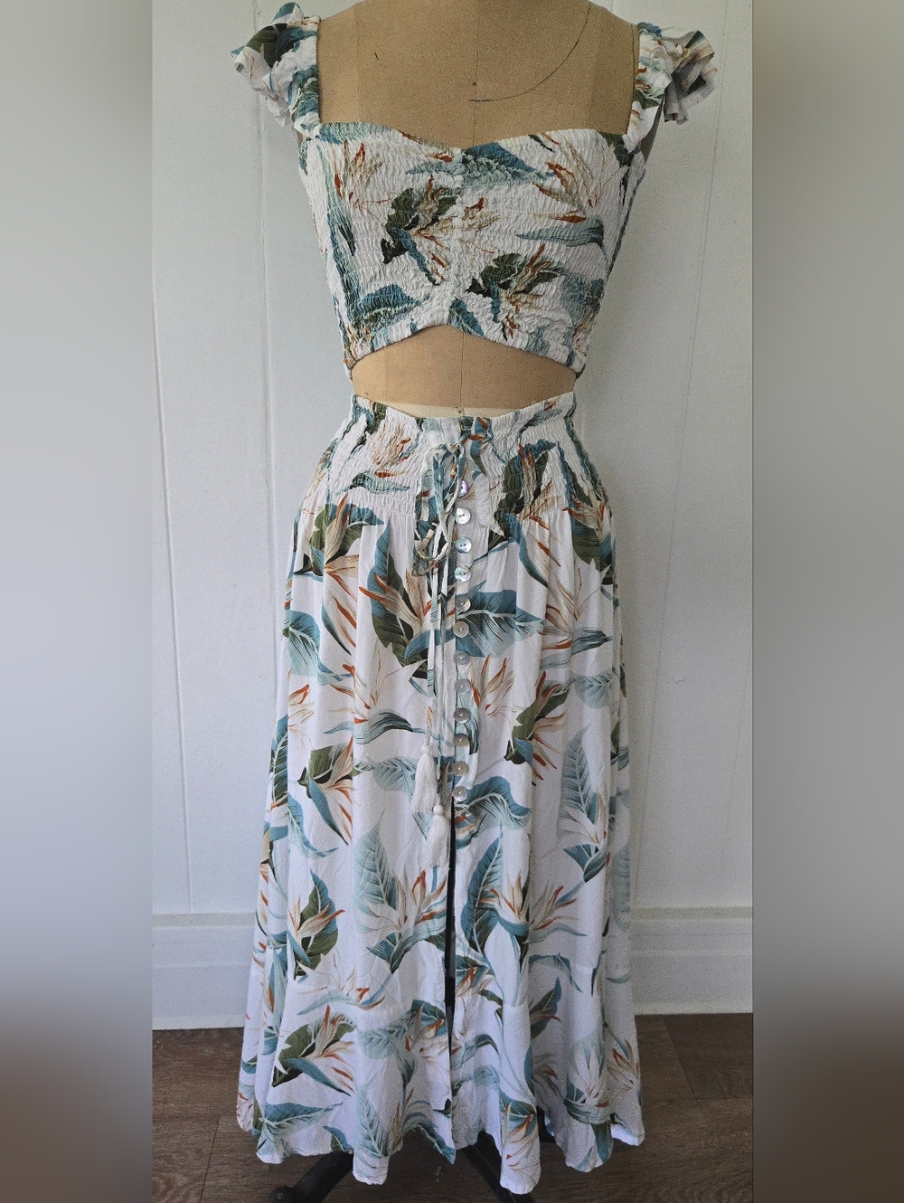 Hawaiian Summer Skirt Set - Picture 3 of 9